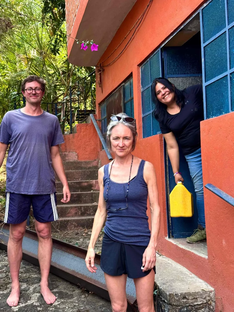 Spanish Immersion student posing outside their Homestay accommodation in Cuernavaca, Mexico